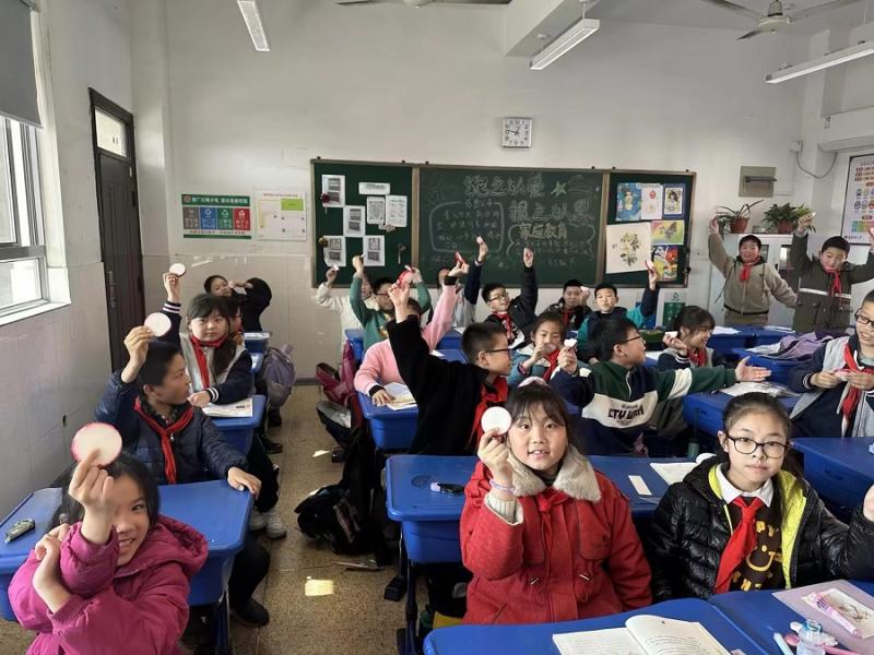 359b944a01fc64a9ad9a22e850078b7.jpg 359b944a01fc64a9ad9a22e850078b7.jpg