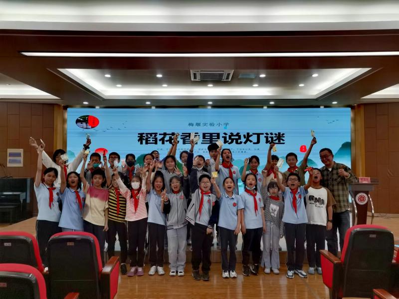 b383c1c3e54f31d80683375cac0fa1d.jpg b383c1c3e54f31d80683375cac0fa1d.jpg