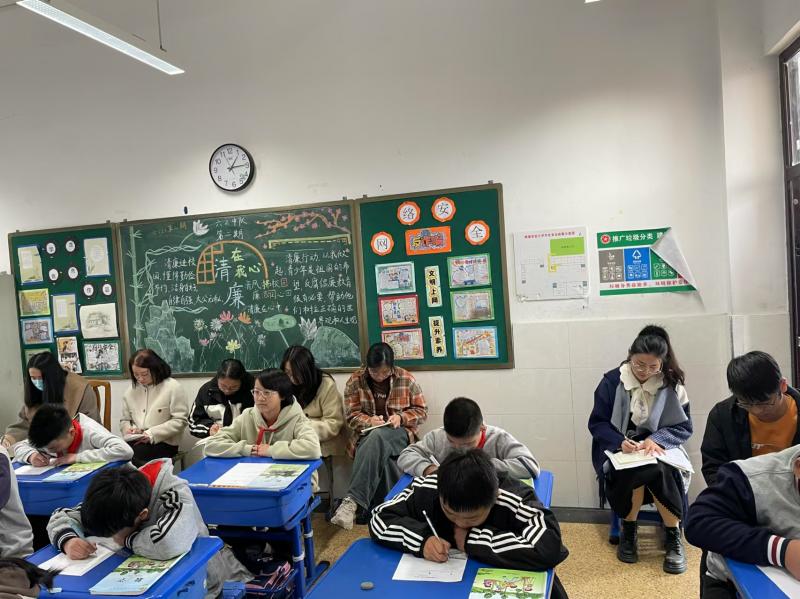 11.19(2).jpg 11.19(2).jpg